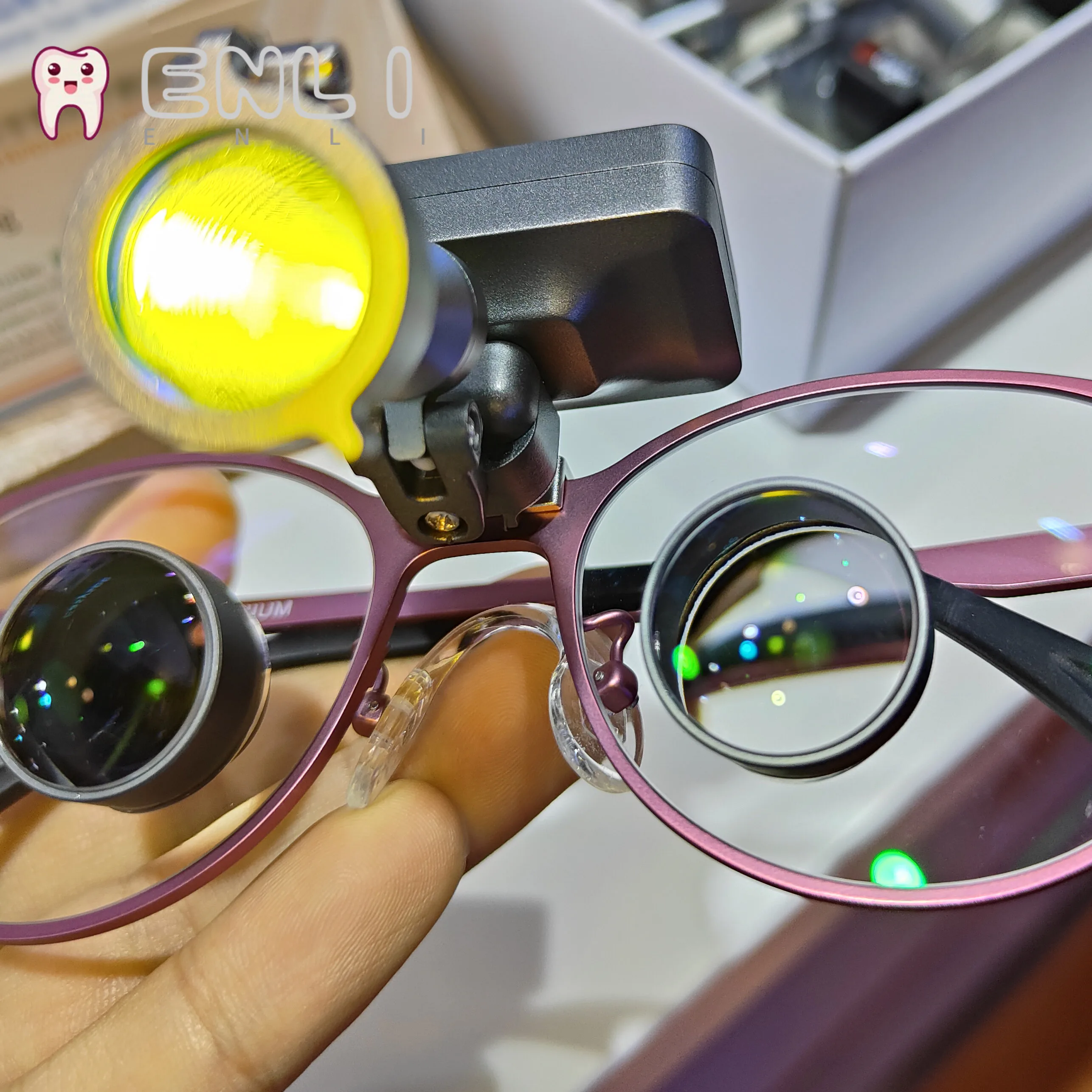 عدسة الأسنان Ergo Ttl Loupes مجهر نظارات مكبرة طب الأسنان جزءا لا يتجزأ من المكبر الجراحية العلوي اللاسلكية #4