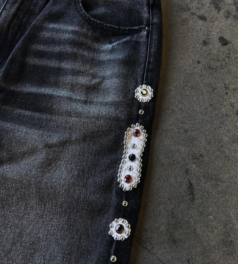 펑크 빈티지 라인 석 장식 검은 청바지 Y2k 아메리칸 스타일 streetwear 헐렁한 넓은 다리 청바지 남자 찢어진 데님 바지 w859