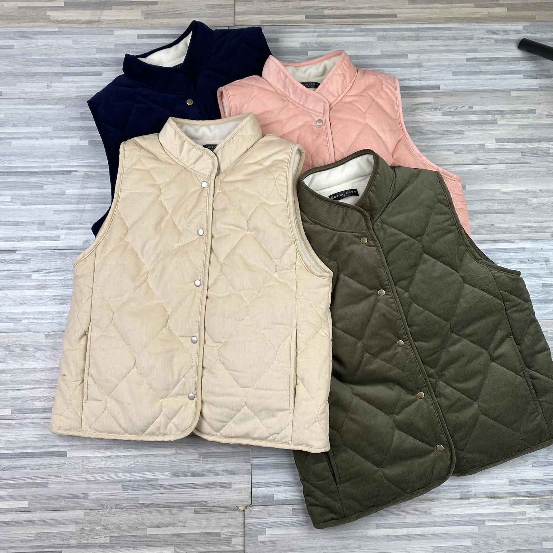 

Теплый вельветовый жилет на флисовой подкладке для женщин, в японском стиле, с хлопковыми накладками на плечах, дышащий, удобный, для ношения в любое время года