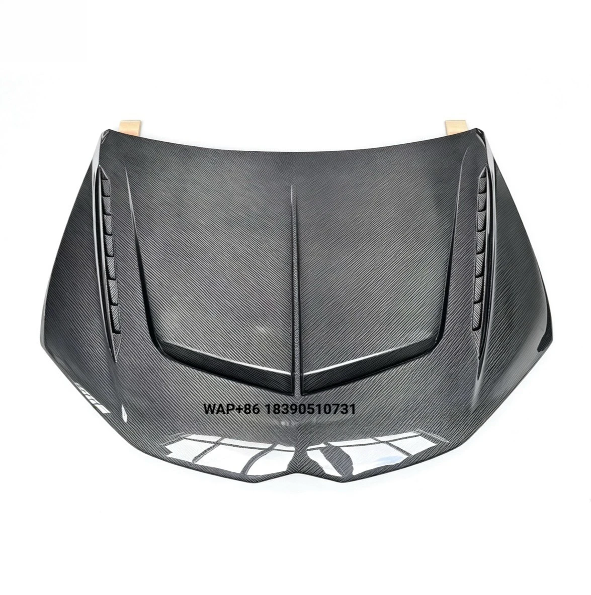 2024-2025 New Conditions for  Dry Carbon Fiber Engine Cover with Ventilation Holes