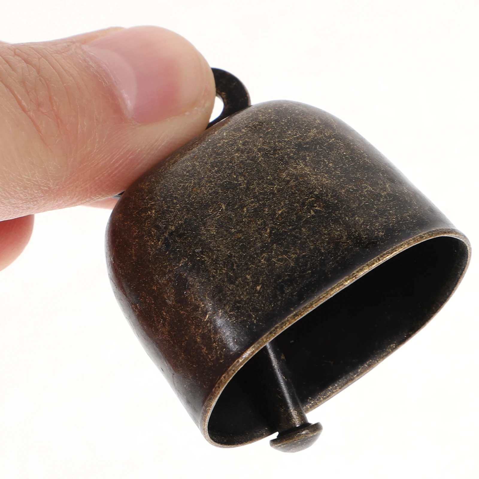 

Mini Farming Animal Hanging Bell Decor Durable Iron Cowbell Pendant for Sheep Horse Anti-Loss Device White Crisp Sound Alarm