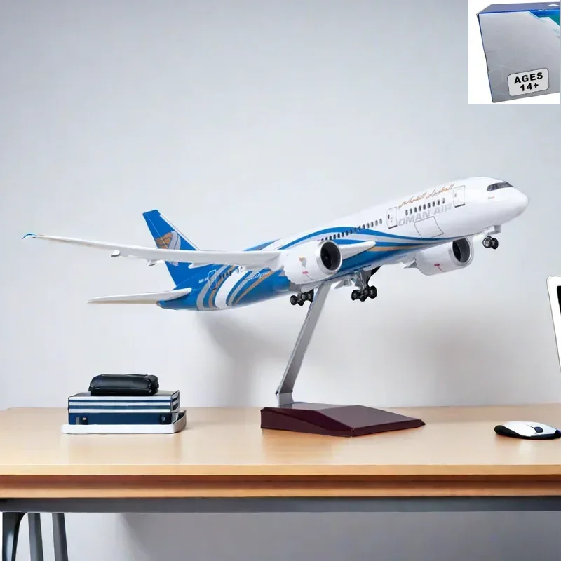 

1/130 Scale 47CM Airplane 787 B787 Aircraft Oman Air Airline W Light and Wheel Diecast Plastic Resin Plane Model Toy