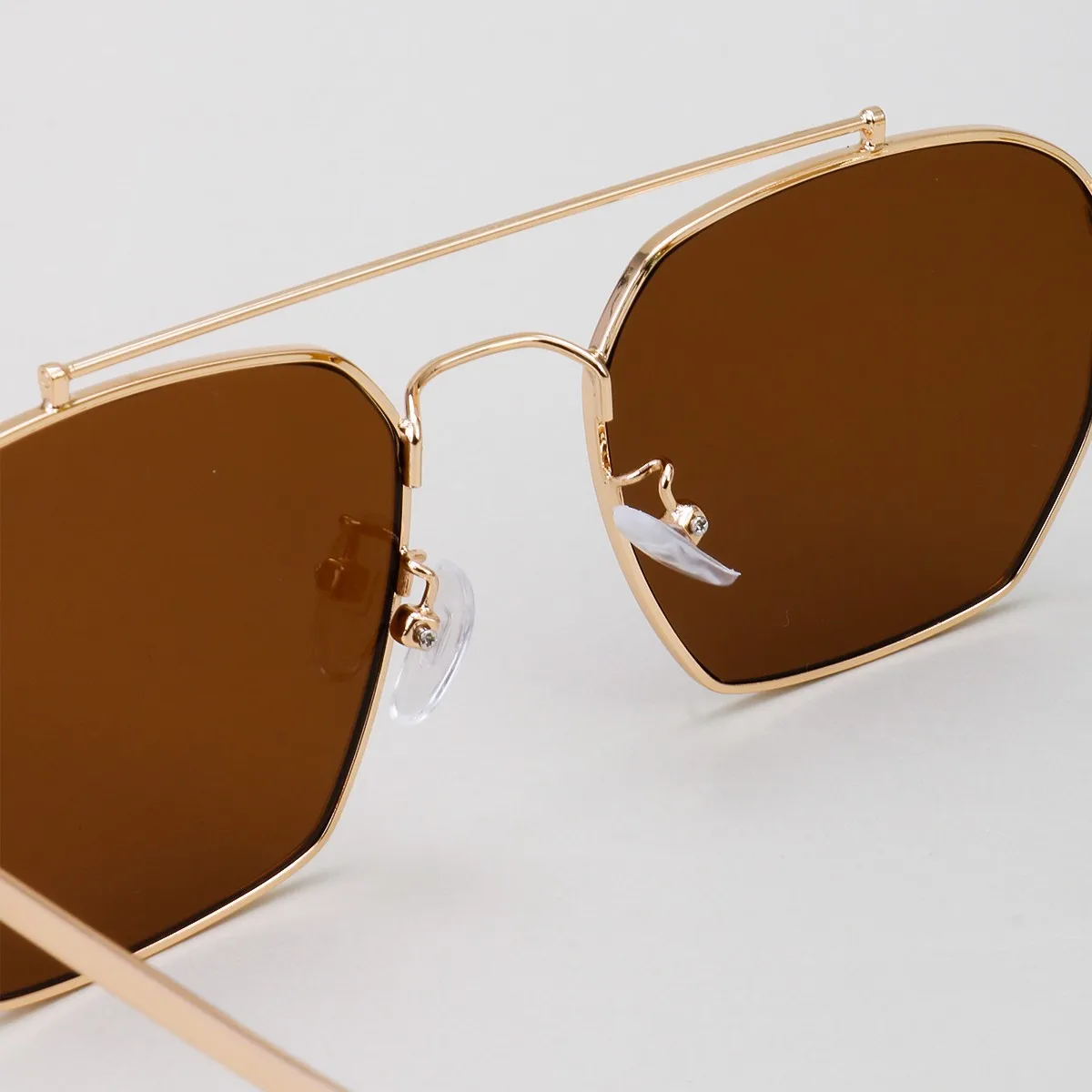 2025 New Fashionable Retro Square Sunglasses Metal Double Beam Polygonal Men's and Women's Personalized Sunglasses