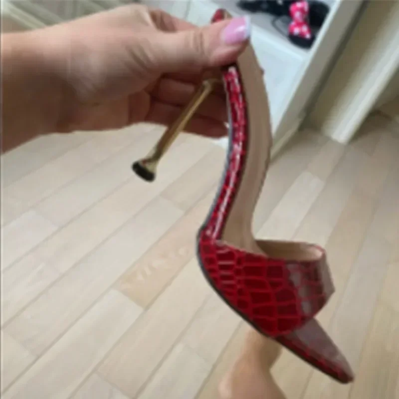 Eilyken Snake Print Riemchen Maultier Frauen dünne High Heels Hausschuhe Sandalen spitzen Peep Toe Slides Party Flip Flops Schuhe Sandalen