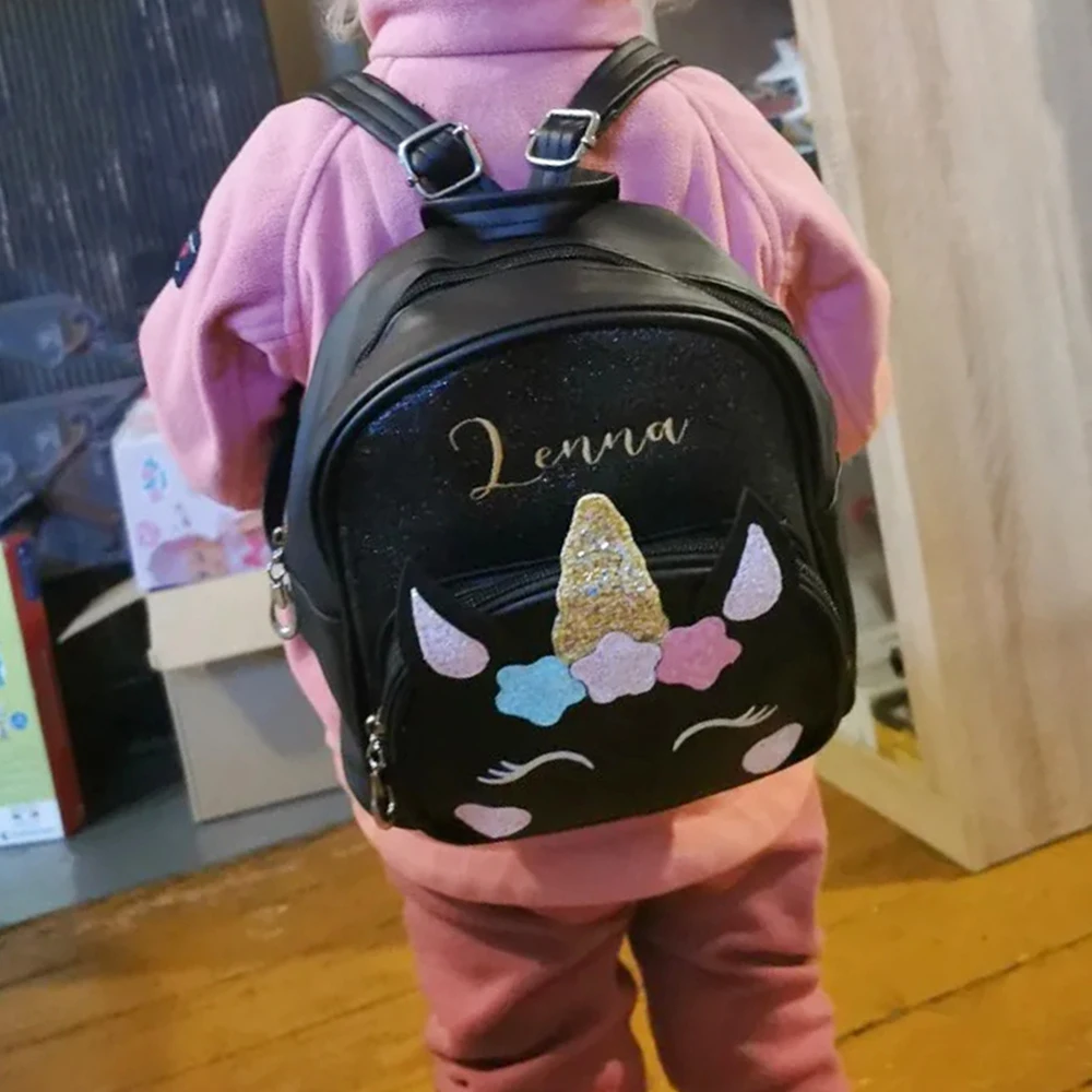 Mochila de unicornio con nombre personalizado para niños, mochila escolar pequeña de dibujos animados para niños, mochilas para aperitivos de viaje para niñas, nueva