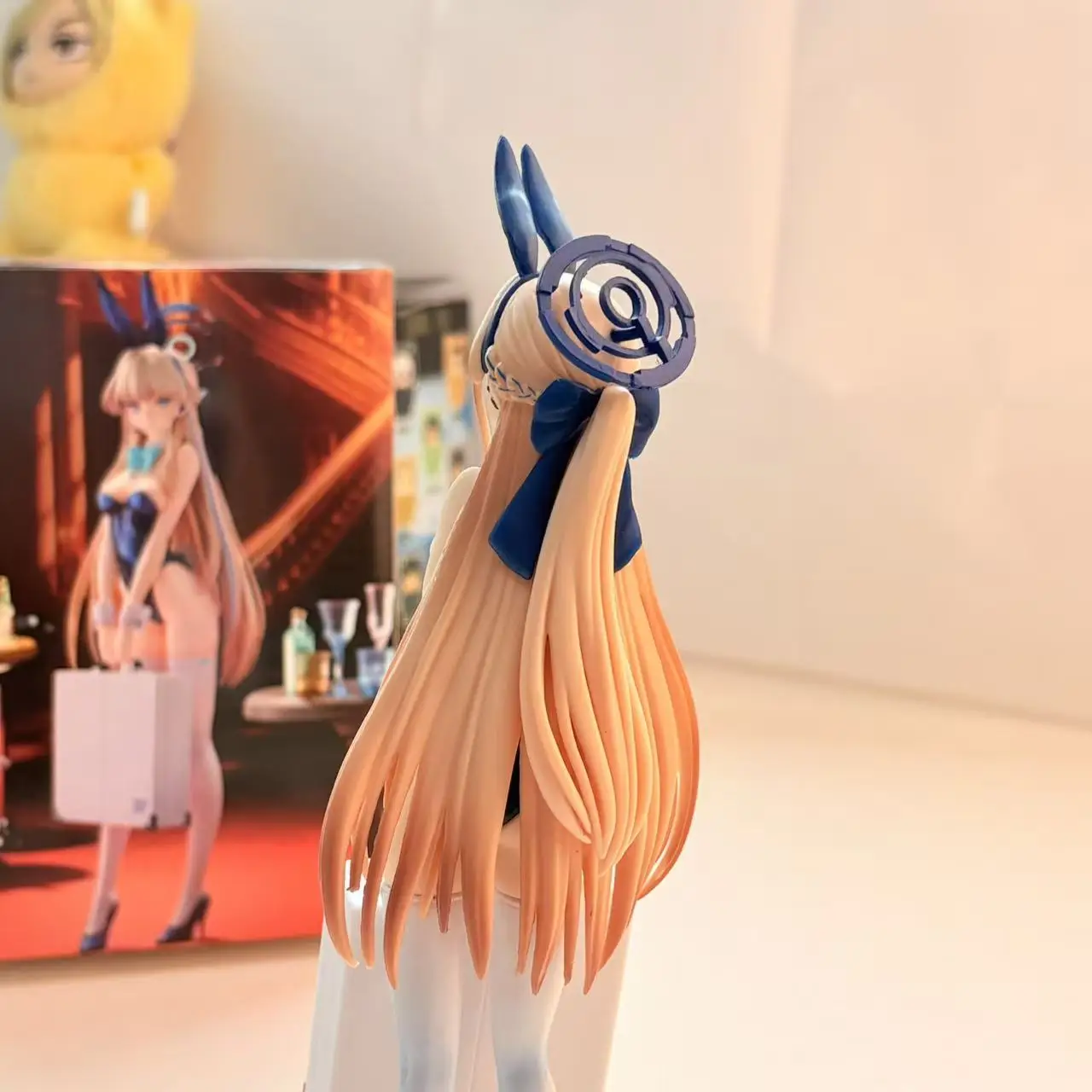 Figura de chica de anime de archivo azul de 23 cm: figura de chica conejito, estatuilla, muñeca modelo sexy, juguete para regalo, decoración coleccionable