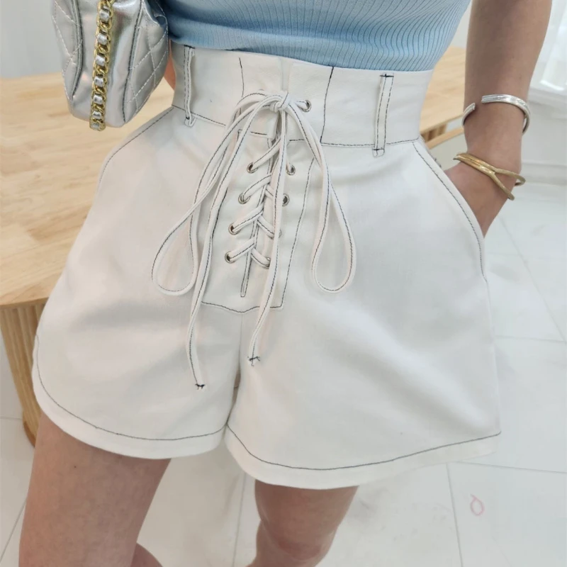

REALEFT летние винтажные двубортные женские джинсовые шорты на шнуровке, новинка 2025 года, повседневные широкие джинсы с высокой талией, короткие женские брюки