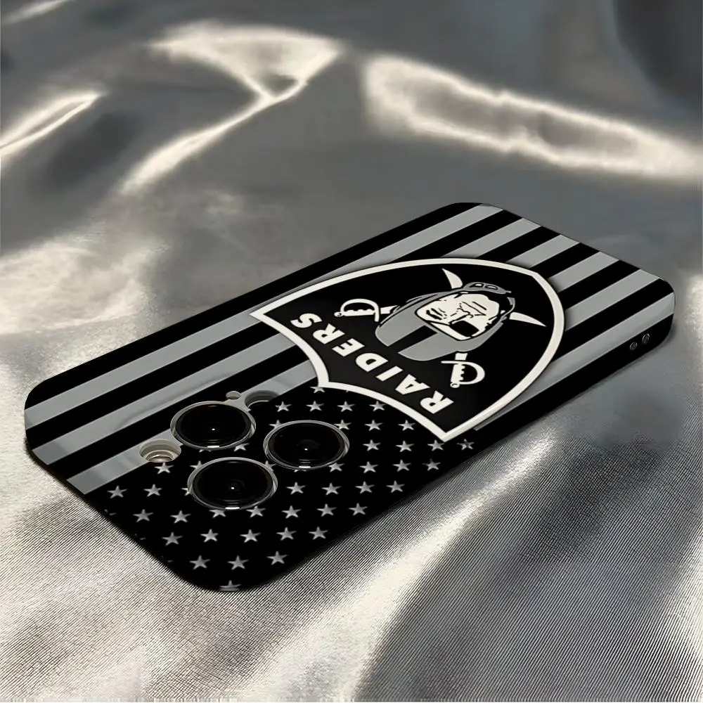 حافظة لهاتف آيفون 16 برو ماكس 15 برو 13 14 12 11 8 7 Plus X XR XS Max غطاء شامل