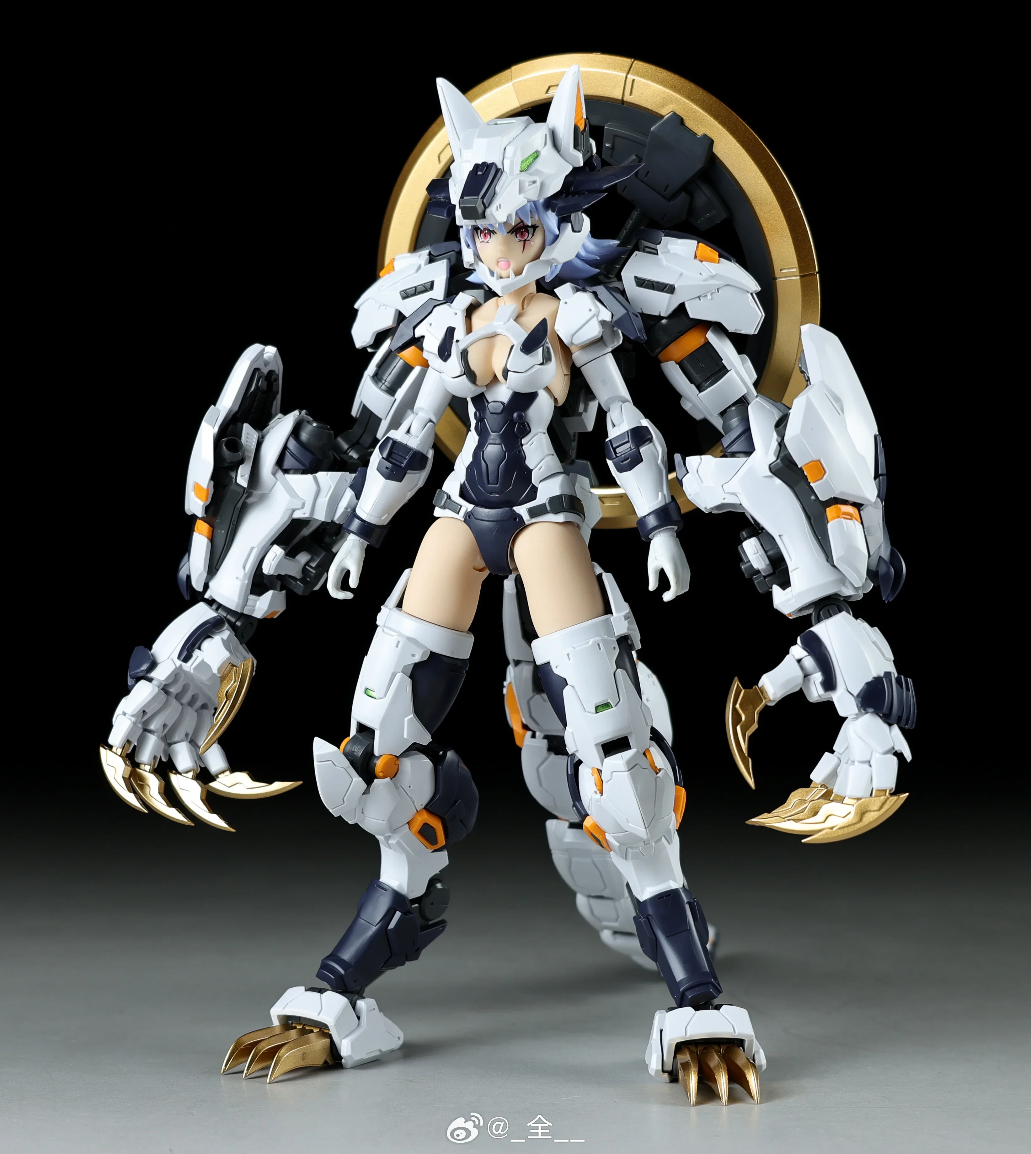 E-Model Eastern Model FENRIR COMMANDER White TYPE 1/12 Assembly Model Kit A.T.K. GIRL SERIES Mobile Suit Girl Action Plastic Toy