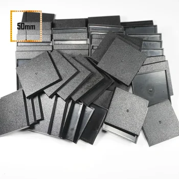 בסיסים מרובעים בגודל 50 מילימטר עבור מיניאטורות מודפסות בטכנולוגיית 3D