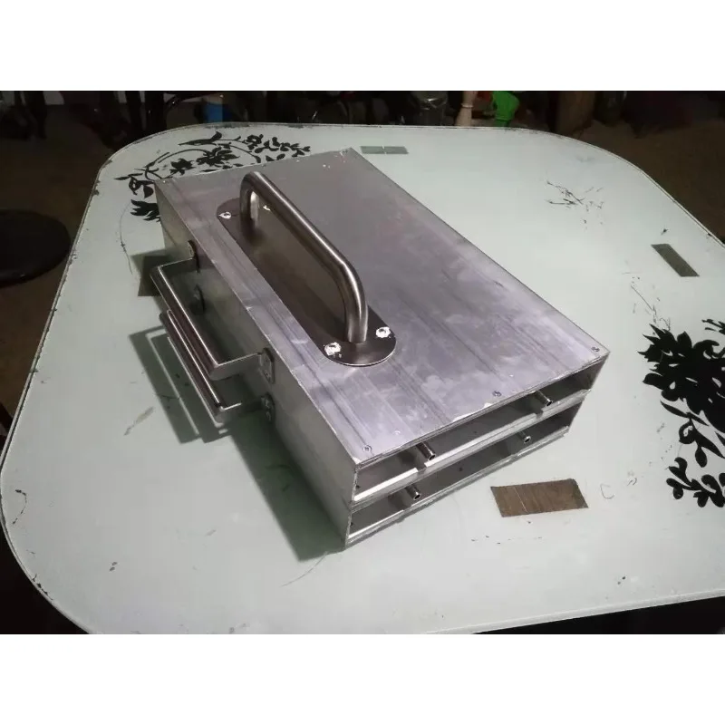 Hand Press Nest Base Machine Water-Cooling Beeswax Mold Beeswax Foundation Machine Beekeeping Honeycomb Foundation Machine