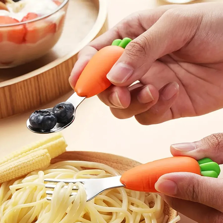 Garpu sendok baja tahan karat wortel set peralatan makan silikon terisolasi kapasitas besar dengan tepi halus dan bahan aman