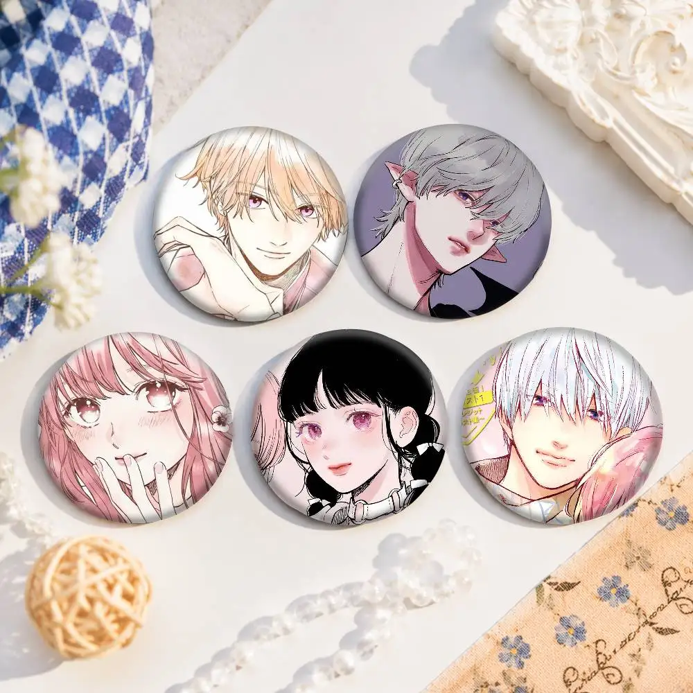 A-A Sign Of Affection Badges Button Round Creative Pin Brooch Badge Bag Decor Accessories Fans Collect Friends Gifts