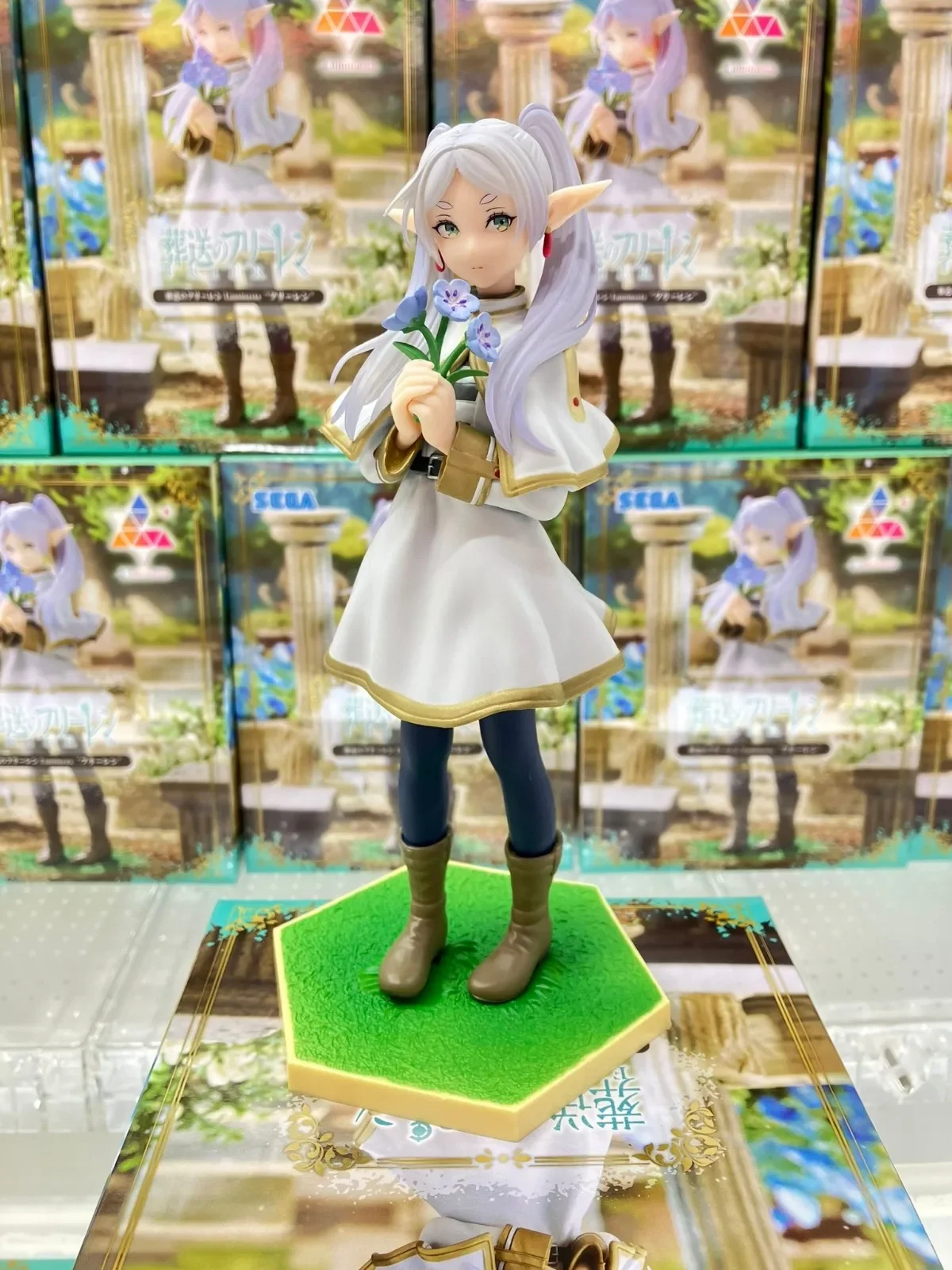 Mainan Model figur Anime asli baru di luar perjalanan SEGA Luminasta Frieren mainan koleksi figur aksi anak laki-laki PVC