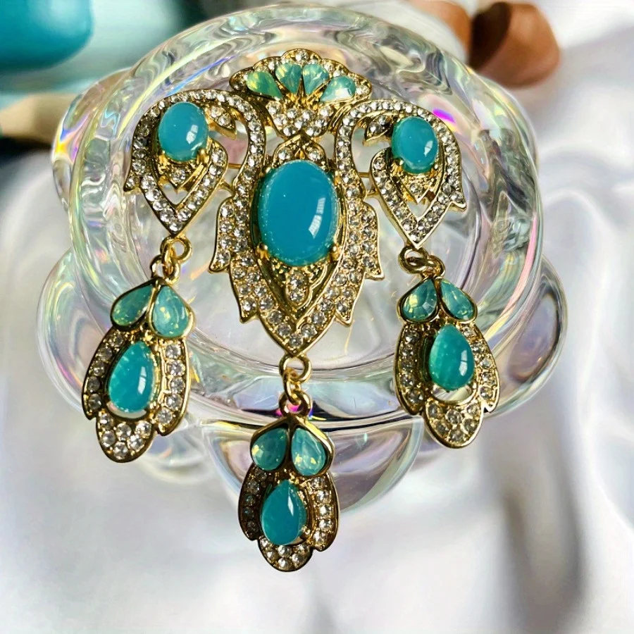 Women\'s Antique Palace Style Anti-glare Brooch Buckle Inlaid Resin Gemstone Senior Sense Cheongsam Accessories Corsage Pin