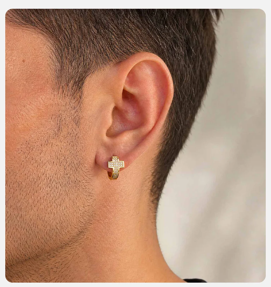 Vnox Herren Kreuz-Huggie-Creolen, Kupfer-Mikro-Pavé-Creolen mit CZ-Einlage, Punk-Hip-Hop Kleine Creolen für den Alltag, Party-Geschenk – Detail 2