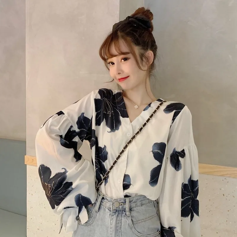 Women Autumn Korean Fashion Printing Harajuku Loose V-neck Long Sleeve Shirts Women Clothes Casual All-match Appear Thin Tops