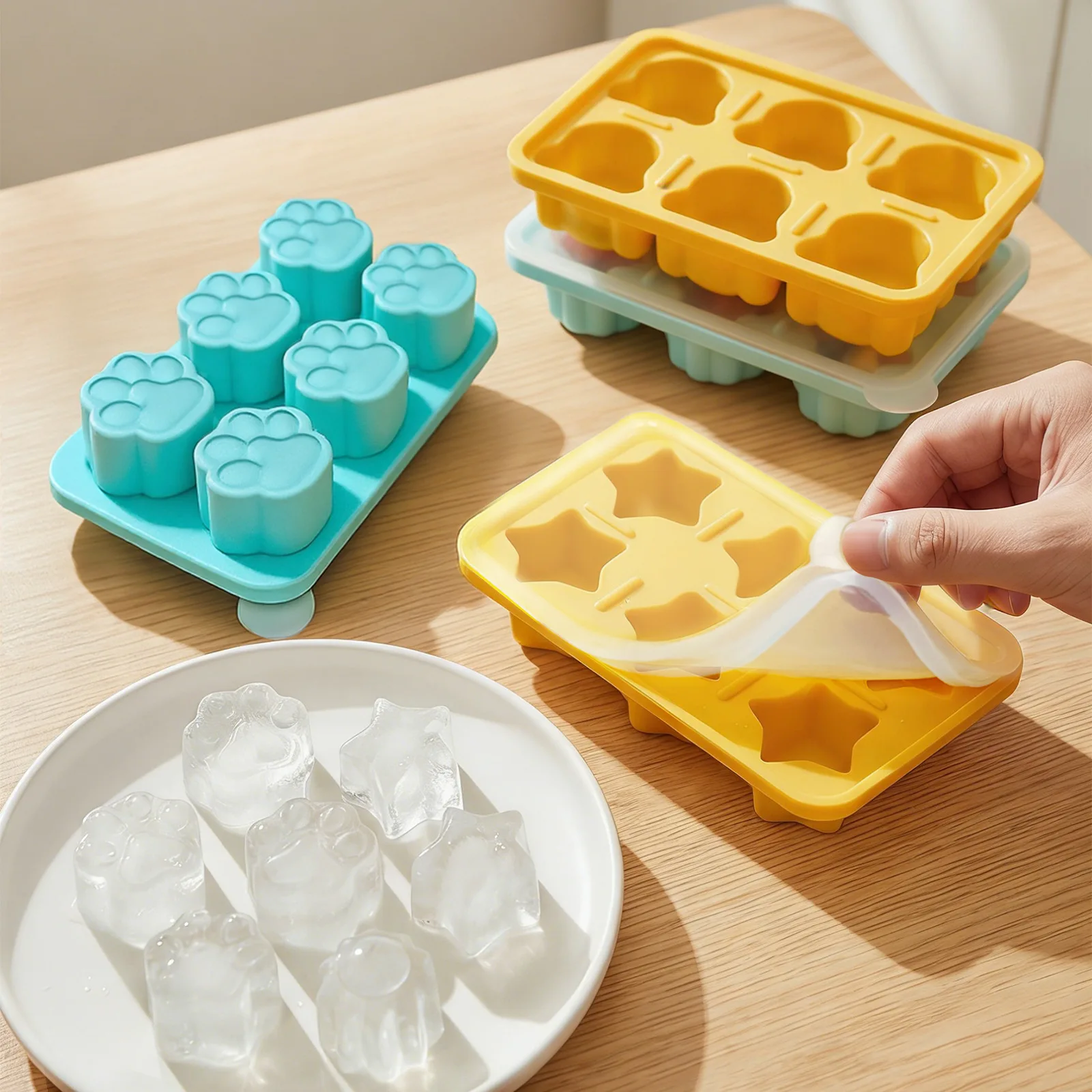 Forma de Gelo Criativa em Forma de Urso Estrela, Pequena, de Silicone de Grau Alimentício, Caixa para Fazer Gelo Rápido