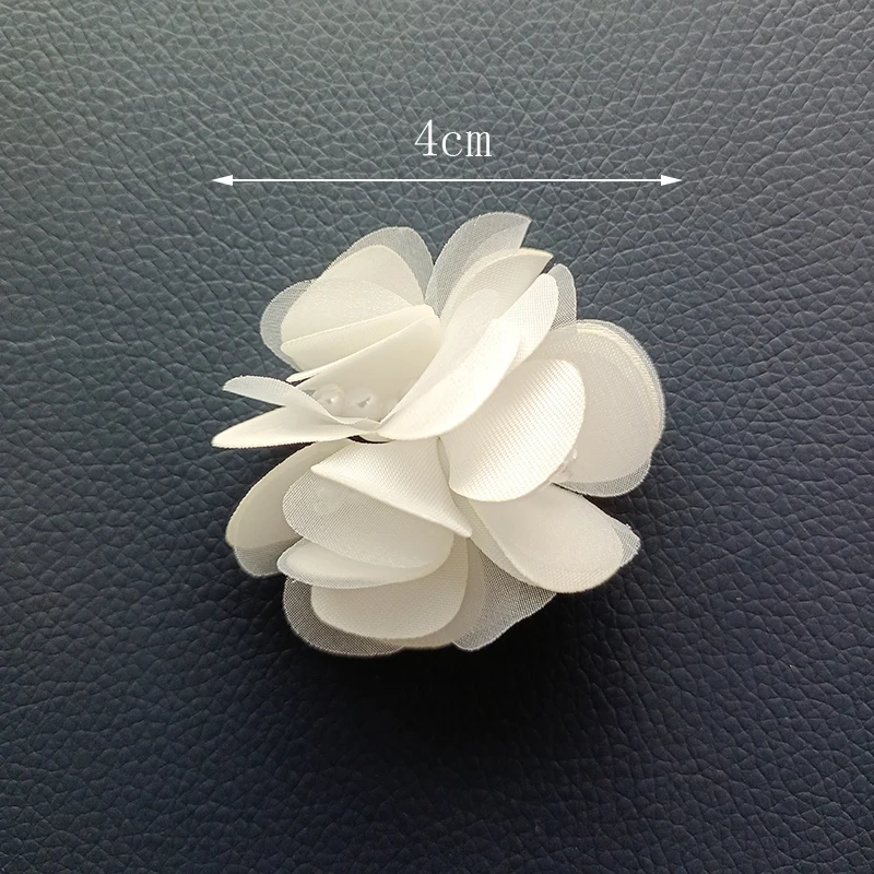 1Pcs Beaded Lace 4cm Pearl Flower Patches Beaded Appliqued DIY Craft Sewing Sew-On Wedding Dress Christmas Garment Decoration