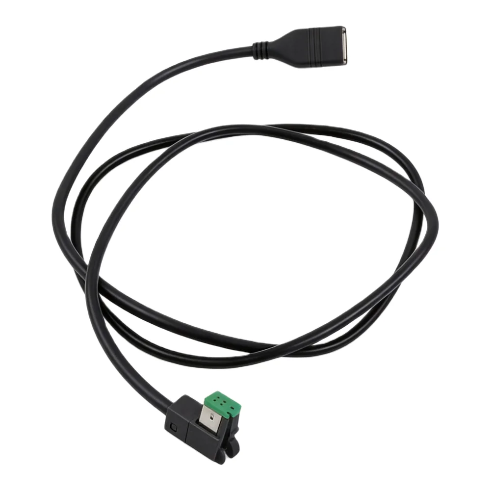 Ежедневное использование в автомобиле. Черный USB-навигационный адаптер NSZT-Y68T. Широкая совместимость с различными моделями навигаторов.