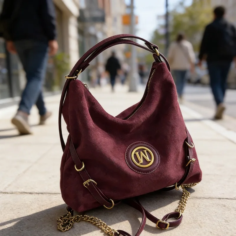 

Искусственная замша, однотонная повседневная сумка с буквенным принтом, 2026, новая трендовая повседневная сумка-тоут, прочная универсальная модная сумка на плечо для поездок на работу