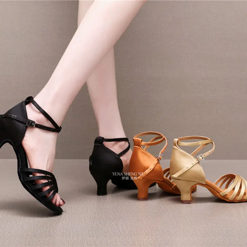 여자 라틴 댄스 신발 전문 볼룸 모던 탱고 살사 댄스 공연 신발 블랙 스웨이드 솔 5cm 미드 힐 신발
