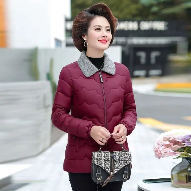 Middle Aged Elderly Women Cotton Coat Autumn Winter Short   Jackets Fashion Embroidered Lightweight Down Cotton Warm Outerwear