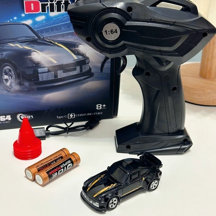 Fqd23/Fqd25 1/64スケール高速RCカー 2.4G 4WDミニリモコン ドリフトレーシングシミュレーションカーモデルおもちゃ 子供向けギフト