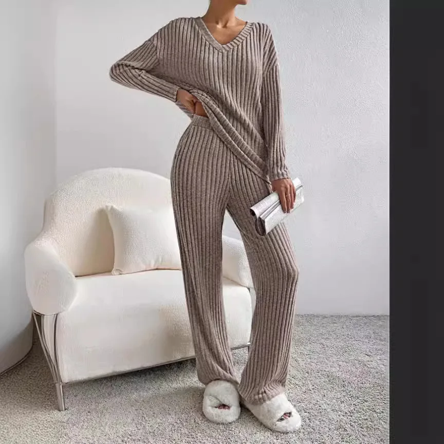 2024 New Arrival Matching Sets Autumn New Two-piece Set Fashion Casual Straight Pants Temperament Loose V-neck Knit