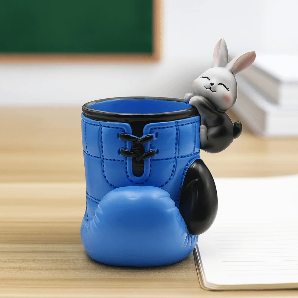 

Creative Resin Boxing Gloves Pencil Holder Stable Base Blue/Red Pen Holder with Cartoon Animal Brush Container Student