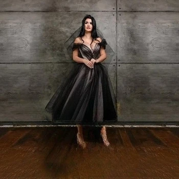 Gothic ชาความยาวสั้นปิดไหล่ชุด...