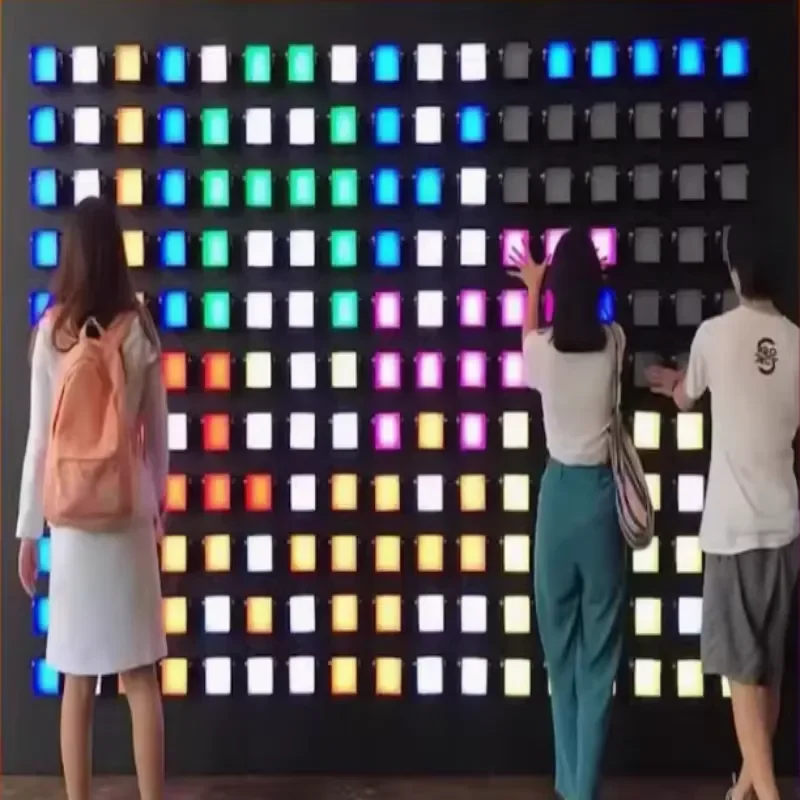 Indoor LED Interactive Shooting Wall for Trampoline Park Feature Mesh Wall Design Amusement Park Facility