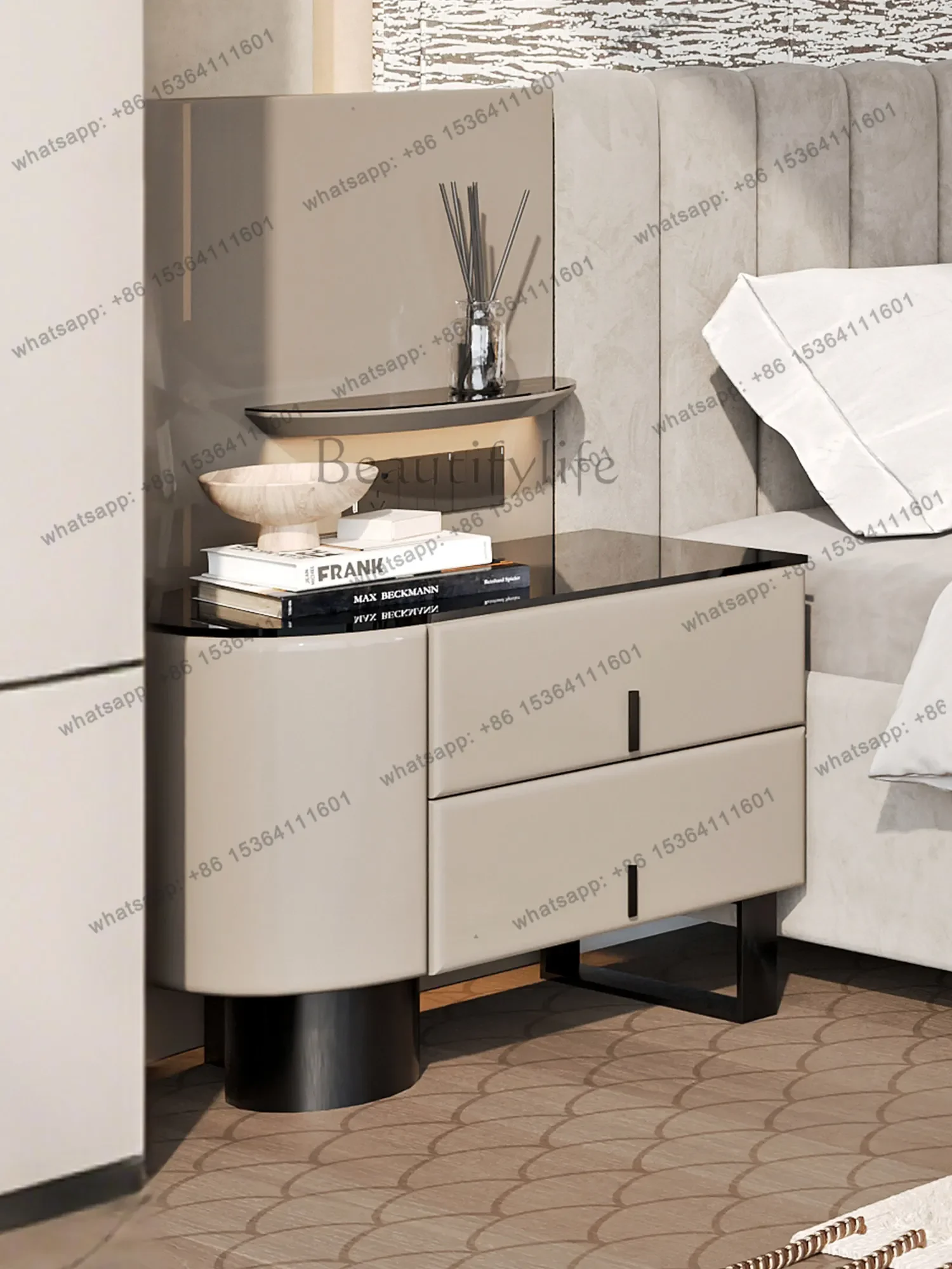 yj58 Italian villa light luxury high sense PC and console game bedside table
