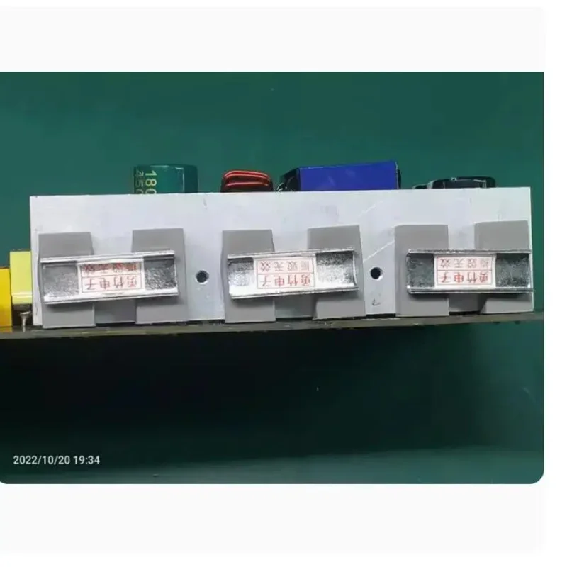 PFC LLC مكبر كهربائي مفتاح إمداد الطاقة 600 واط جهد واحد تيار مستمر الناتج 3255 5630 7498