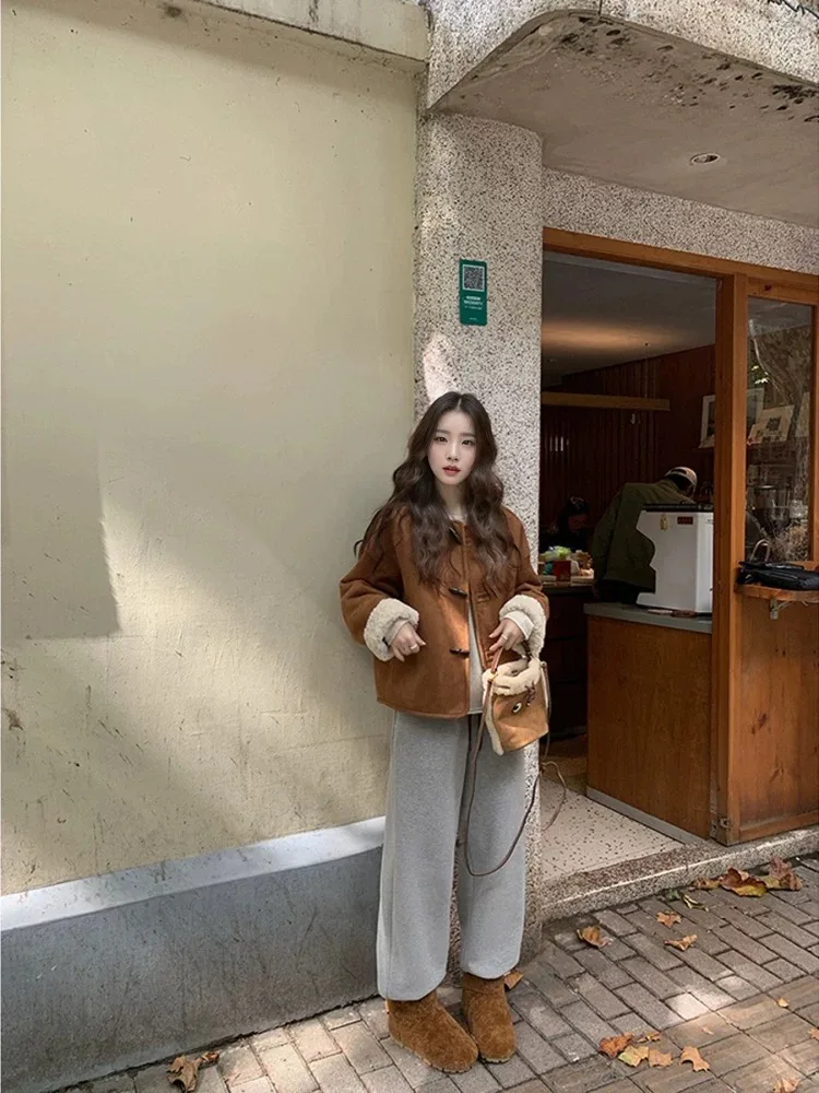 ラムファー オートジャケット レディース 秋冬 両面着用 レザーファー一体型 暖かいトップス スエードコットンコート 通勤用 スレ...