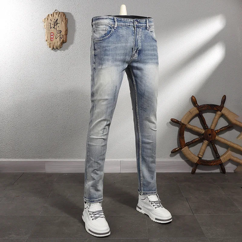 2024 New Light Blue Washed White Cat Beard Scratch Jeans Men's Street Fashion Slim-Fitting Small Straight Trousers