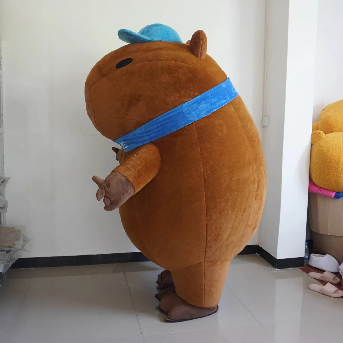 Inflatable Capybara Mascot Costume Stage show performance Theme party cartoon dress up