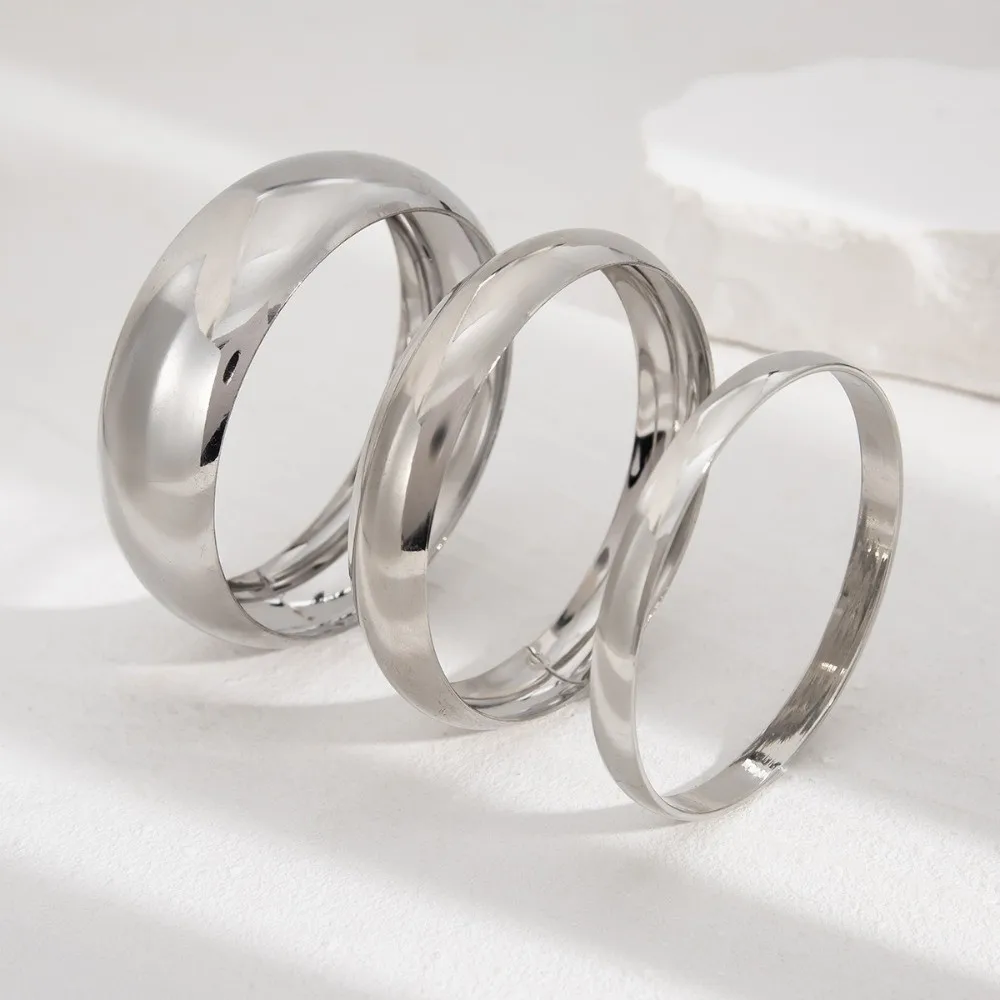 ヴィンテージゴールドシルバーカラー多層バングルパンク幾何学的な金属ブレスレットセットラウンド滑らかなワイドスタッカブルバングルギフト