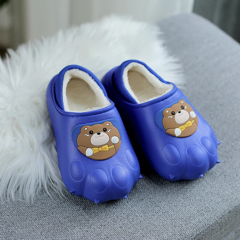 Cat Paw Shape Children Slippers Plus Velvet with Heel Slip-on Child Slipper Kids Soft and Comfortable Indoor Outdoor Light Shoe