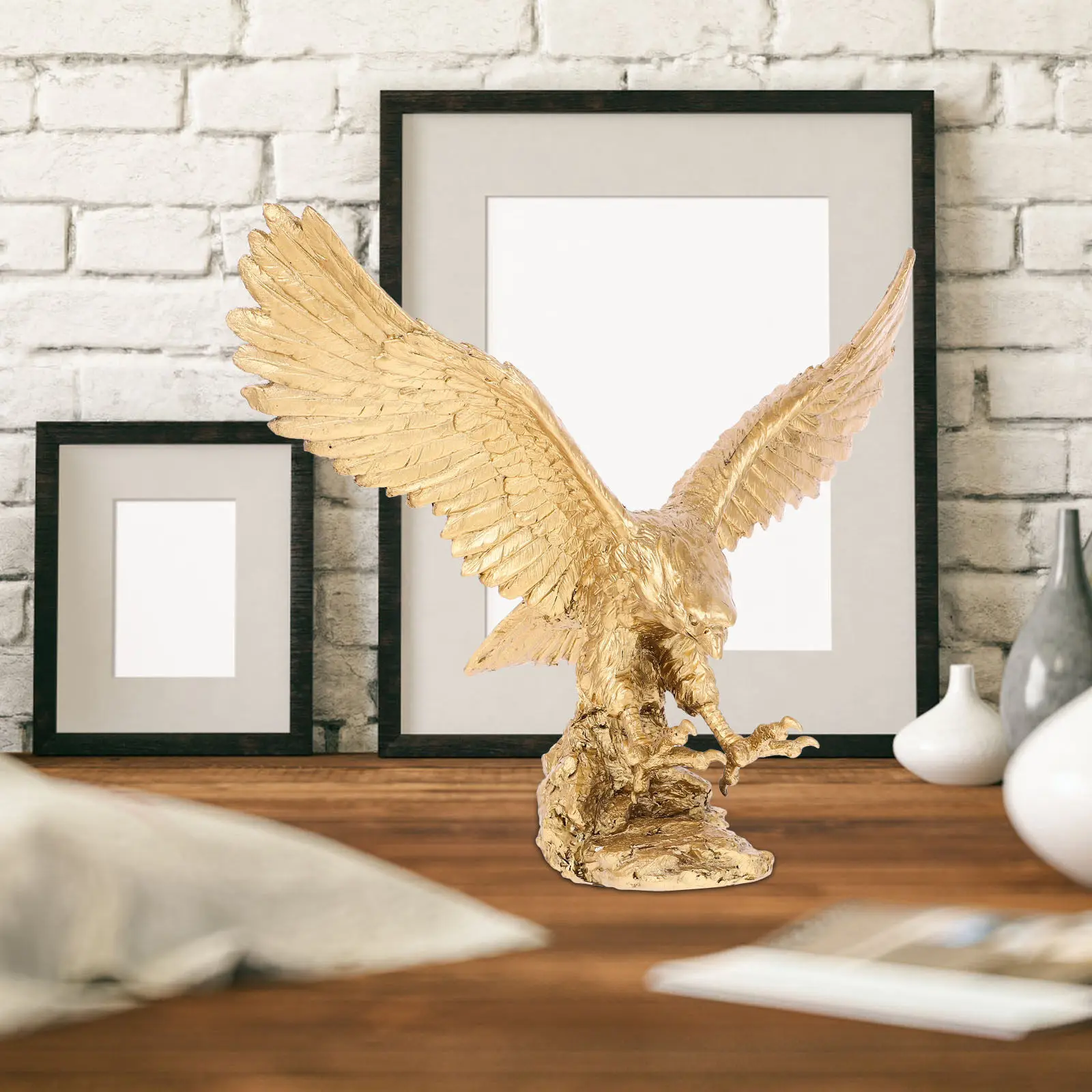 

Resin Eagle Decor Statue Medium Size Modern Craft Sculpture for Home Office Tabletop Decoration Eagle Figurines