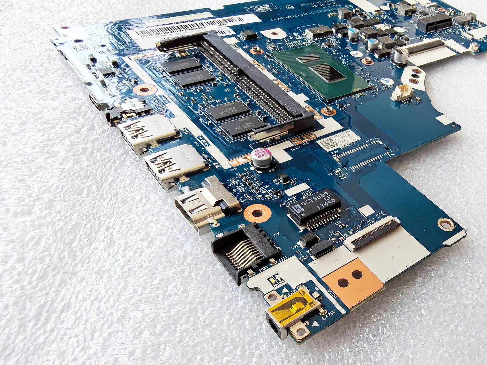 Imagem -06 - Placa-mãe do Portátil para Lenovo Ideapad Mainboard 4g Ram 33014ikb 330-15ikb 330-17ikb i3 i5 i7 5b20r19898 Nm-b451