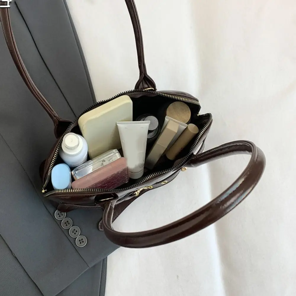 

Fashionable Korean Style Retro Shoulder Bag Solid Color Handbag Underarm Bag PU Leather Large Capacity Bowling Bag Travel