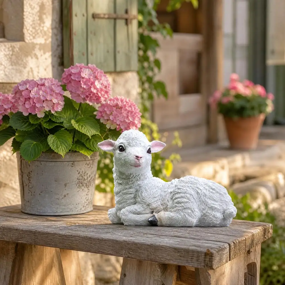 Farm Landscaping Accessory Outdoor Resin Sheep Statue Realistic Lamb Garden Sculpture Cute Farmhouse Lawn Ornament for Courtyard