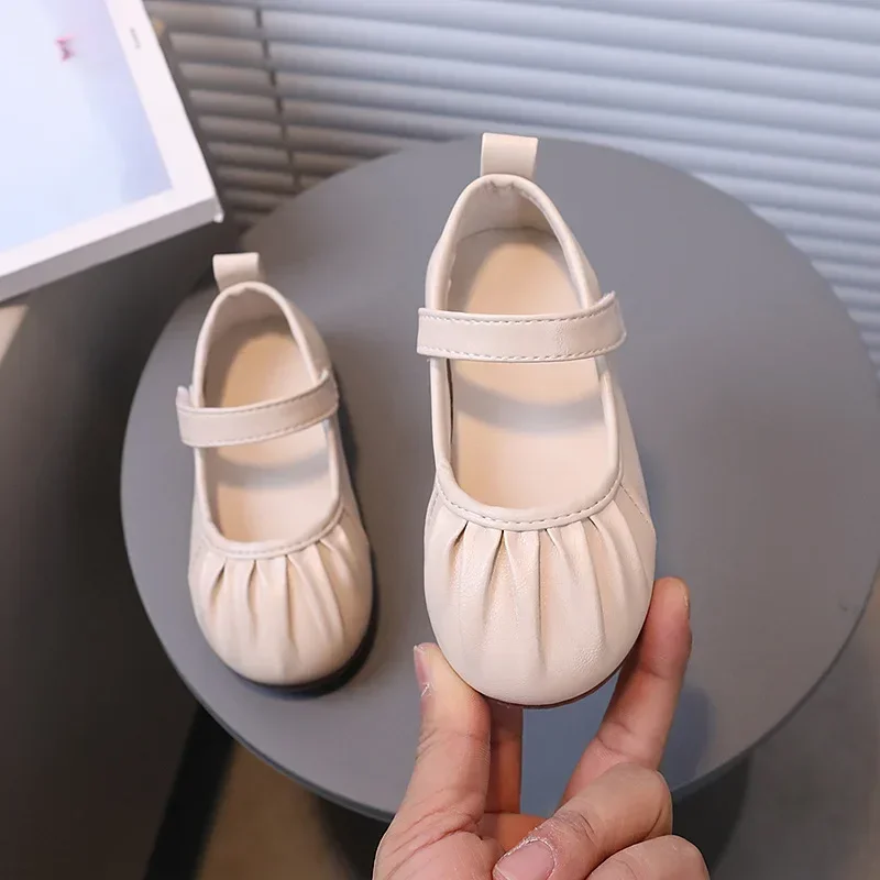 Girls'  New Chic Solid Color Flats Children's Fashion Pleated Leather Shoes Soft Sweet Princess Dance Shoes for Party Wedding