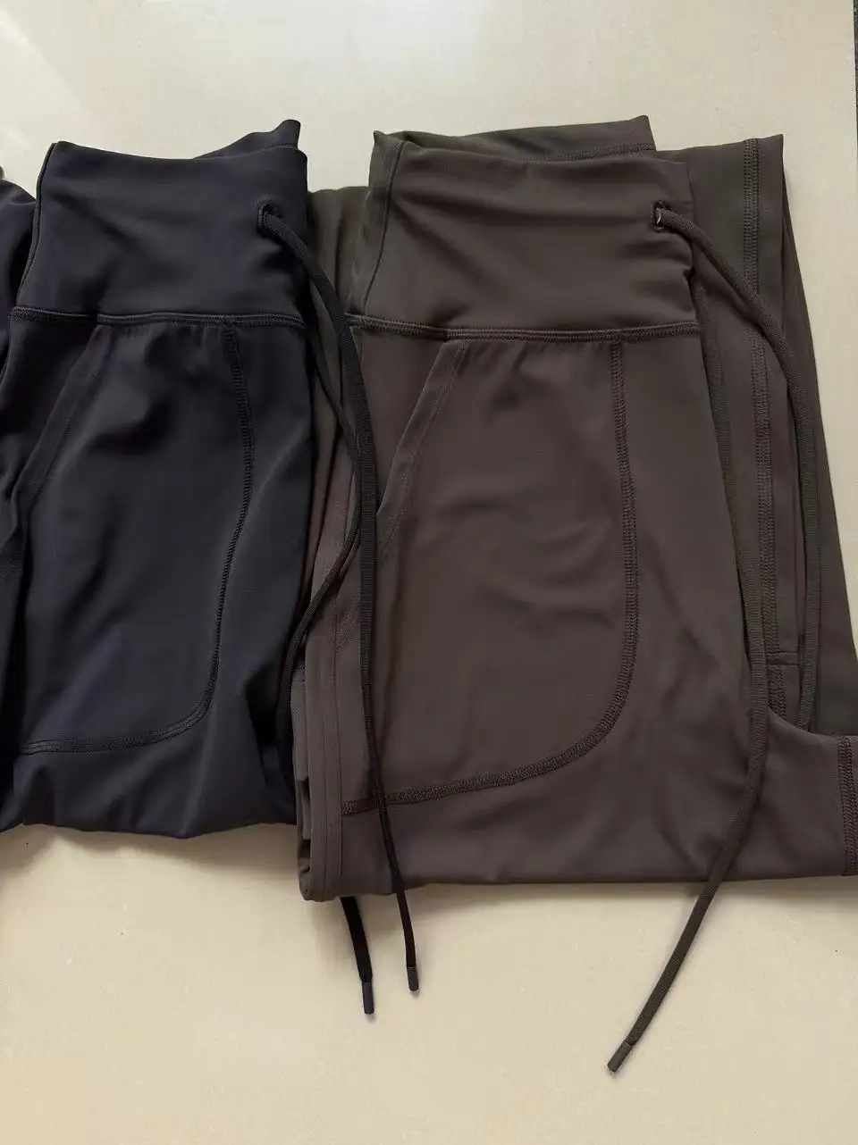 Damen-Sporthose mit lockerer Passform und Taschen, gerade geschnittene, hochtaillierte Fitnesshose, Yoga-Hose, Pilates-Hose – Detail 6