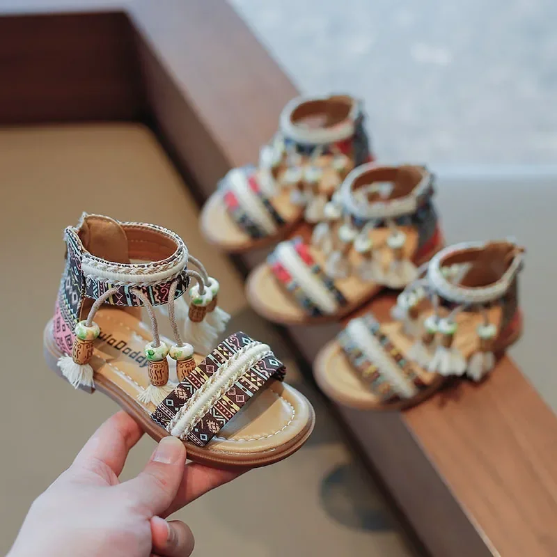 

Girls Princess Sandals Gladiator Ethnic National Sweet Tassels Kids Flat Open Toes Children Beach Sandals 2024 Summer New 23-36