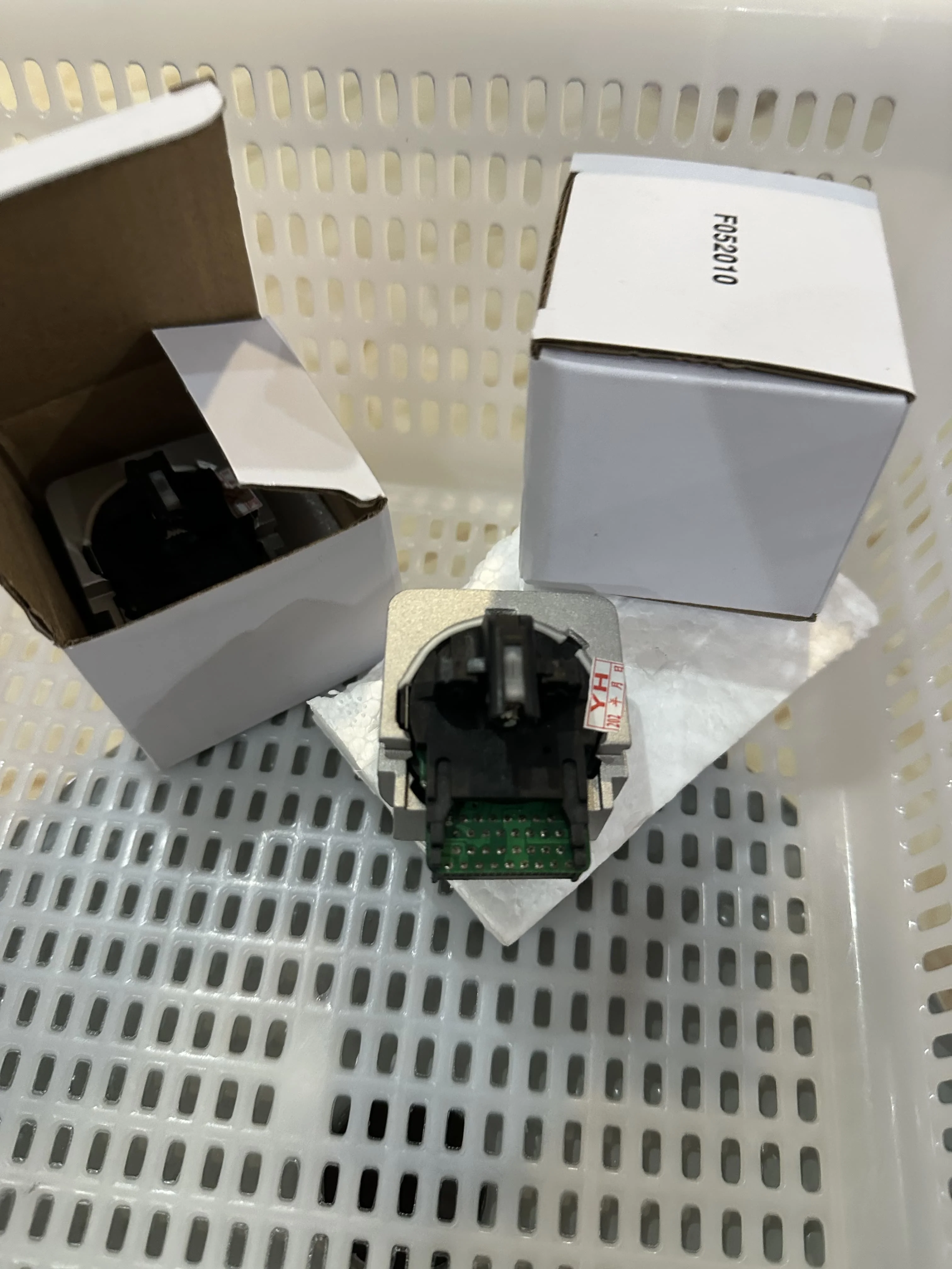 

1 шт. новая печатающая головка для Epson LQ310 LQ350 LQ520, матричная головка принтера, комплект деталей