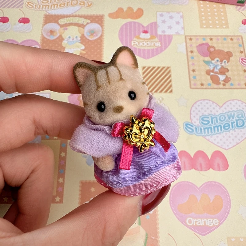 Sylvanian Families lindo juego de cocina juguetes para niñas figuras de Ternurines Anime Calico Critters figura de bebé pequeño juguete para niña 3