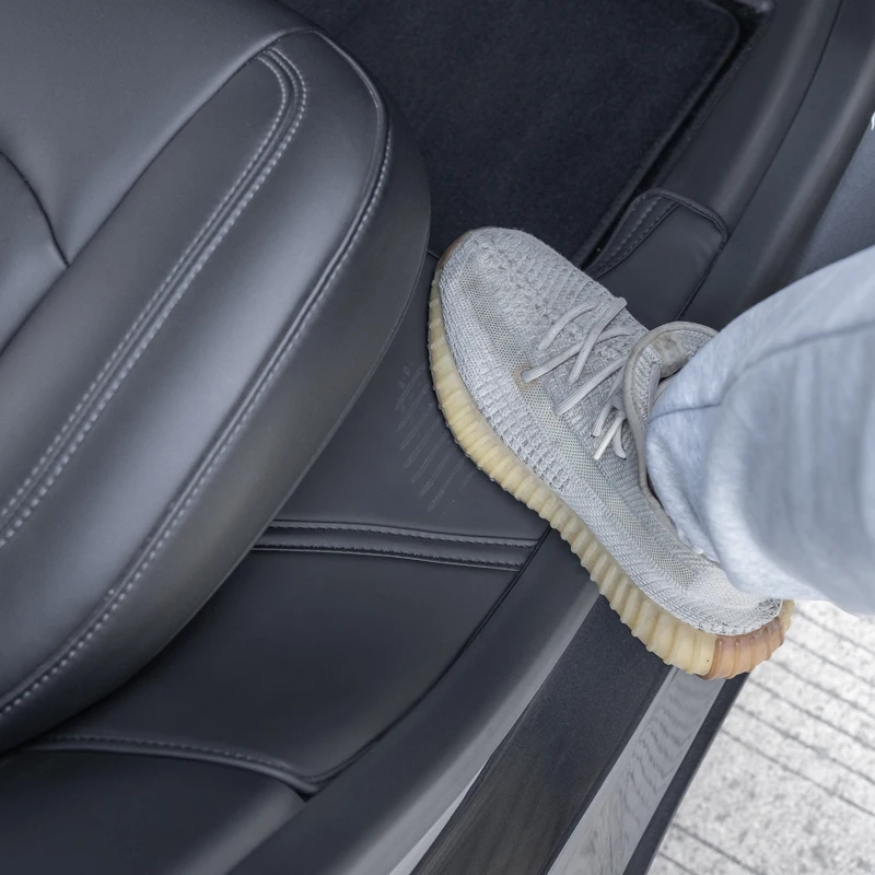 for Tesla Model Y rear door sill anti kick pad, rear door suede protection pad, anti trampling protection pad, 2-piece set