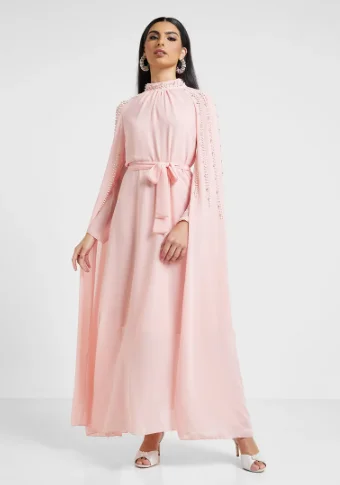 Abiti da sera formali personalizzati eleganti in chiffon rosa con collo alto e maniche lunghe, abiti da ballo Dubai con pieghe a scialle con perline lucide